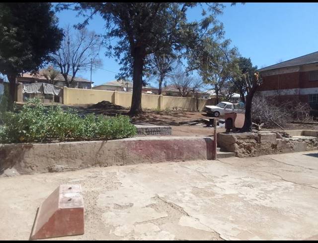 7 BEDROOM HOUSE FOR SALE IN ROSETTENVILLE